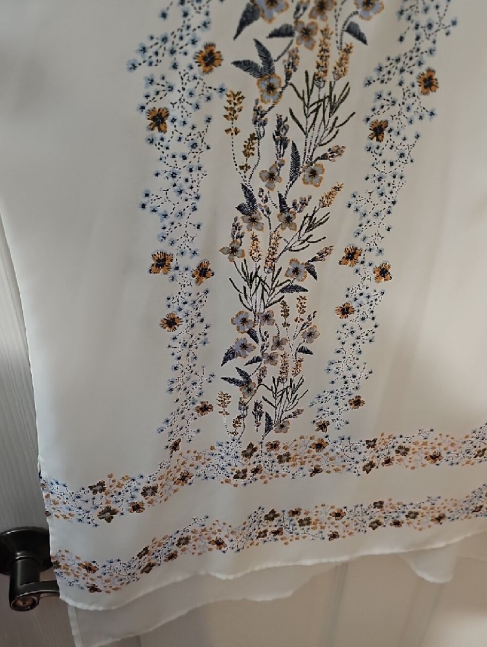 Women's White Floral Border Tunic Top - Sheer White & Floral XXL - Picture 4 of 5